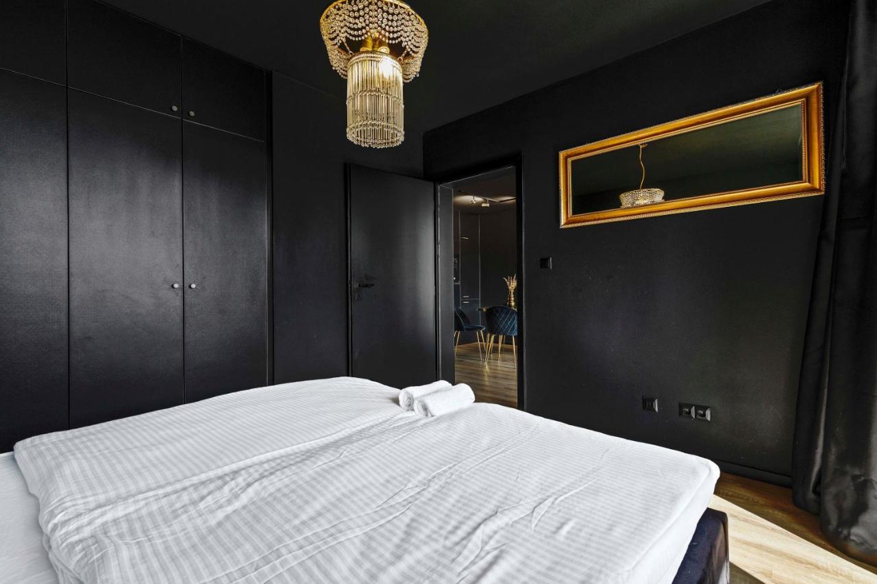 Lam Black - Ac - Balcony Apartamento