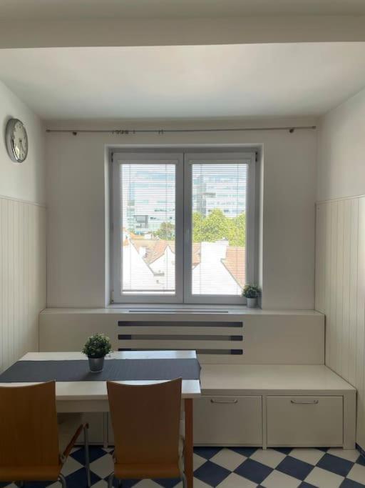 Apartmán Obchodna *