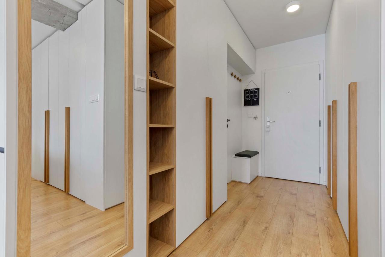 Apartment Lam Concrete - Ac - Balcony