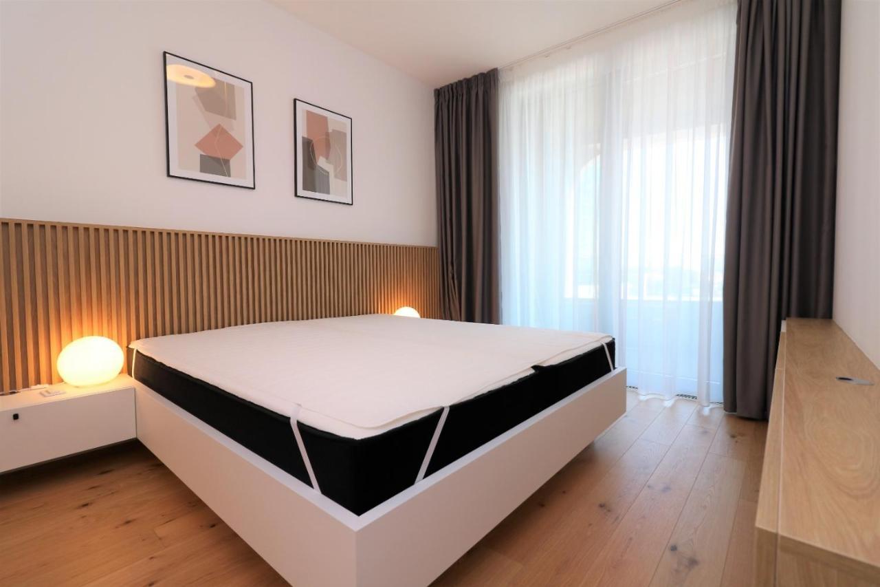 Sky Park New 1-bedroom *
