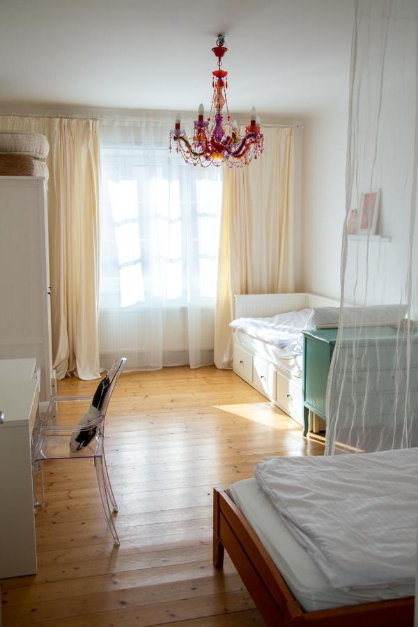 Velky 3-izbovy Bratislava-stare Mesto Apartment *