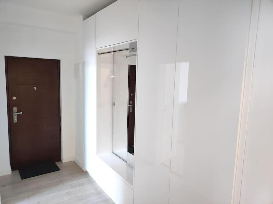 Design In Center Apartment *