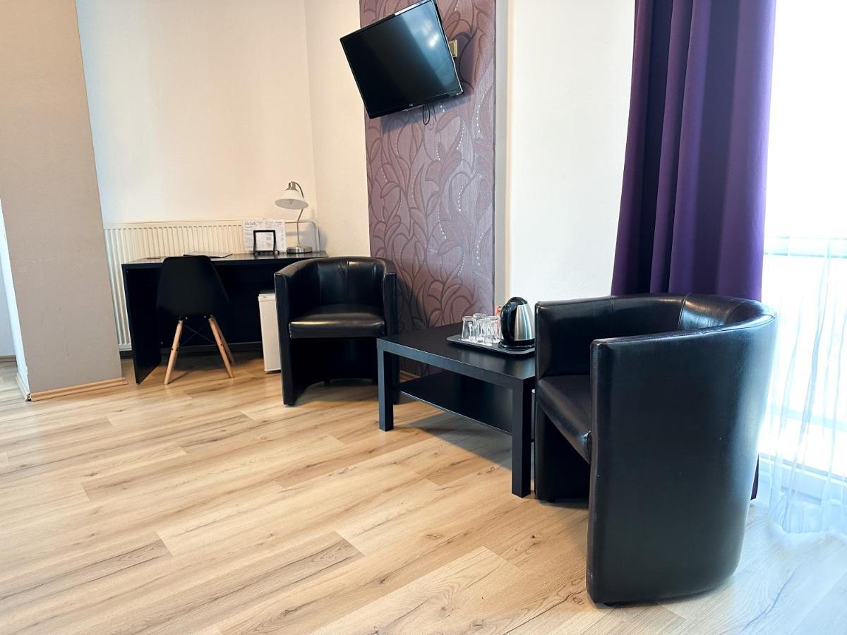 Modena Hotel