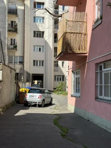 Sunny House One Bratislava