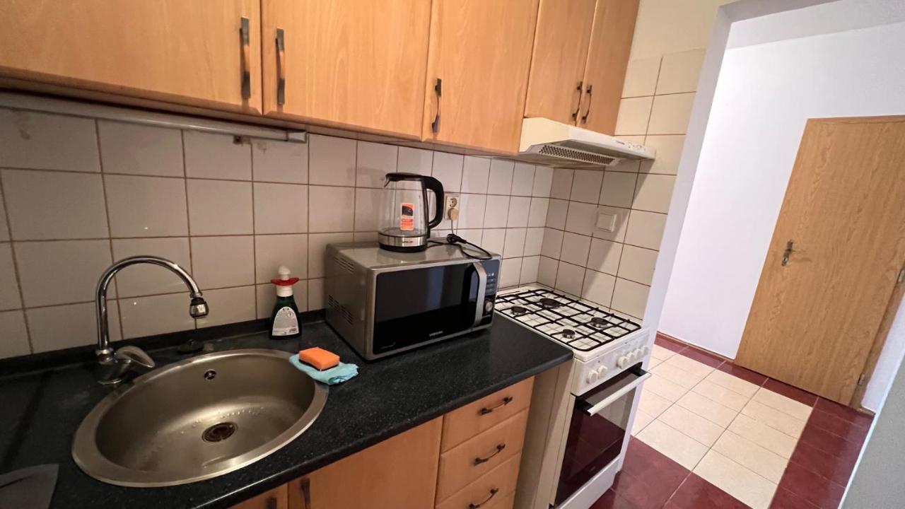2 Apartment, Near Oc Galeria, Petrzalka * Bratislava