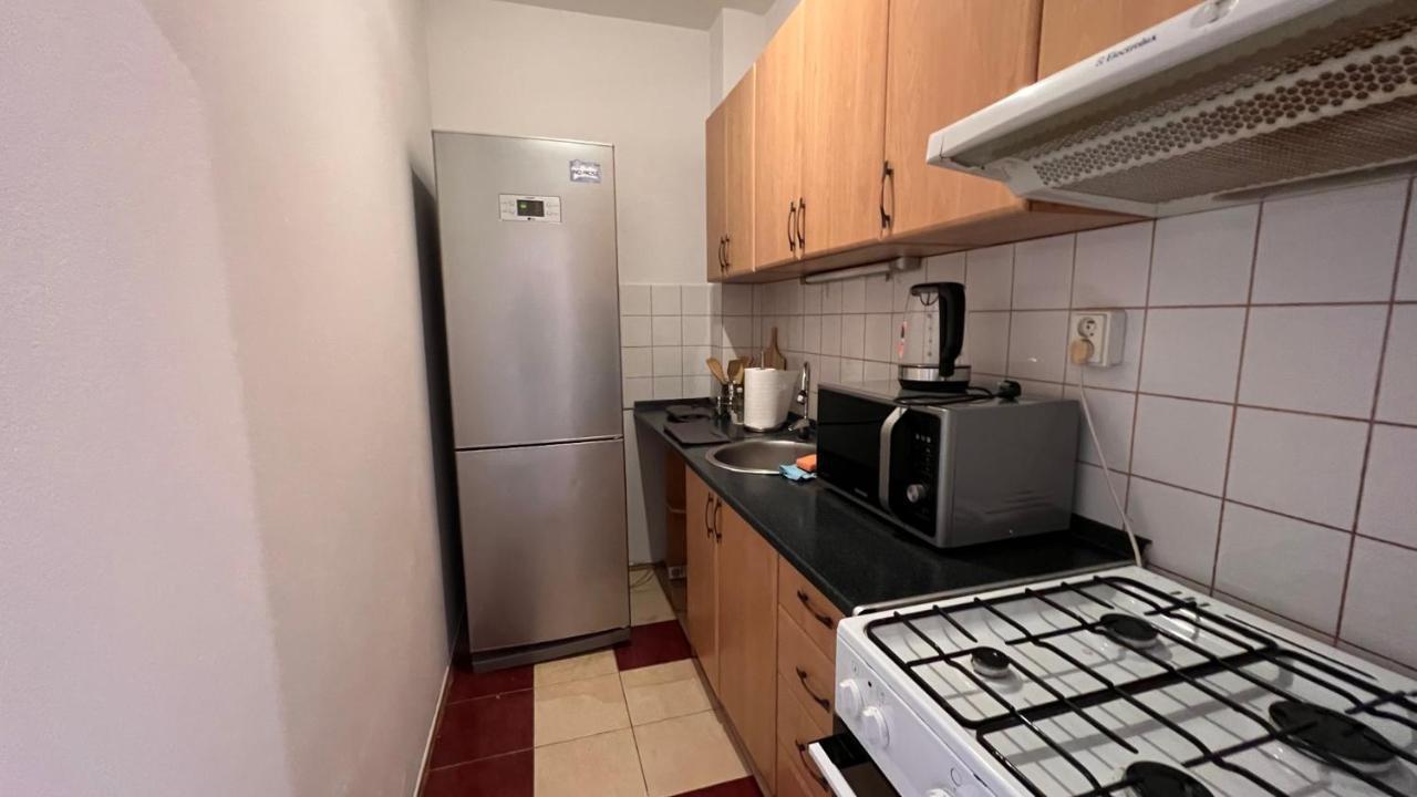 2 Apartment, Near Oc Galeria, Petrzalka Apartment *