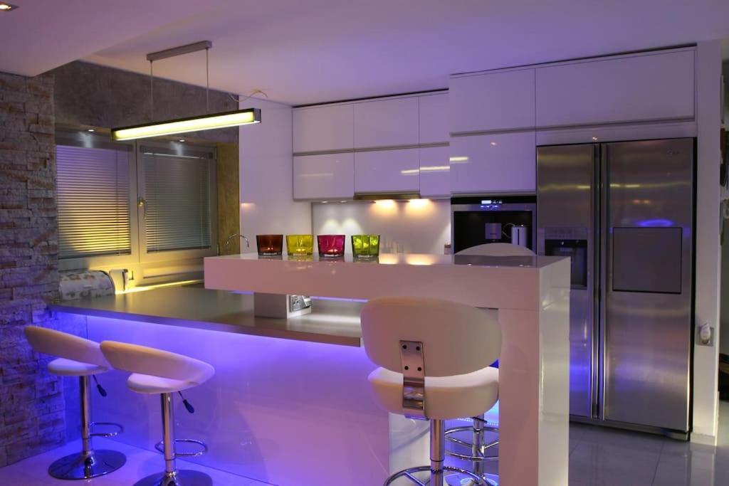 Apartment Life - Luxury In The Old Town. Bratislava