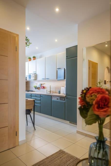 I & I Apart, Garage - Historical Old Town Apartment *