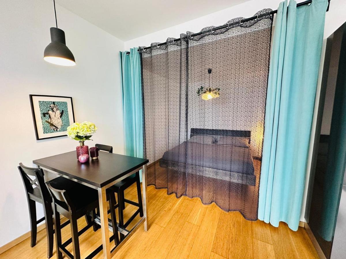 In Panorama On 25th Floor - Amazing View Close To Old Town Apartment Bratislava