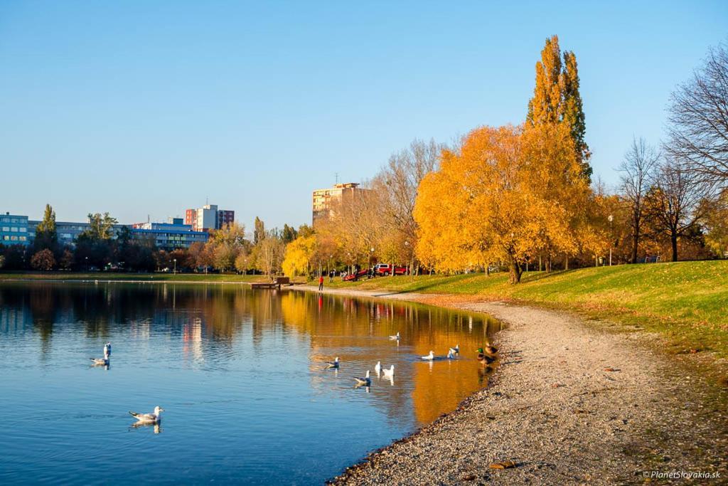 Apartment Krasny Utulny S Balkonom A Parkovanim! Bratislava