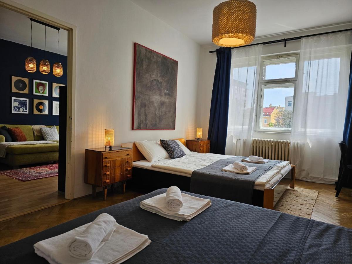 Apartment Stone Square *