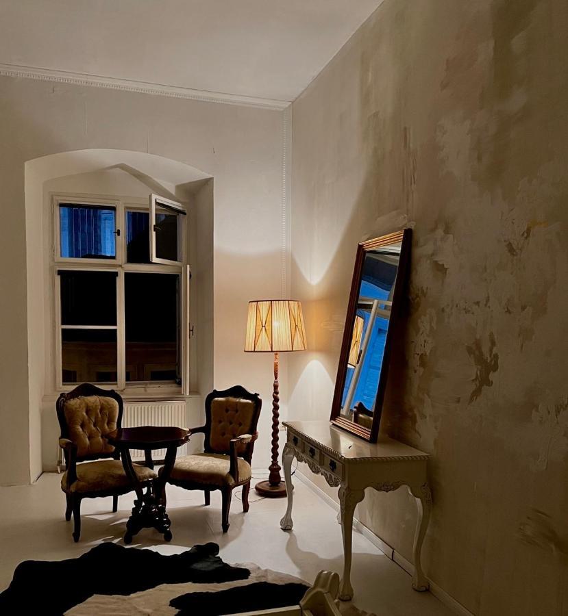 Csaky Palace Apartment