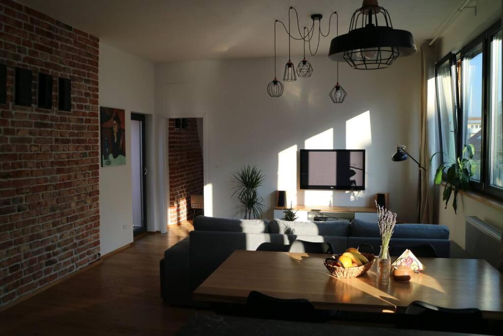 Beautiful In Old Town Apartamento