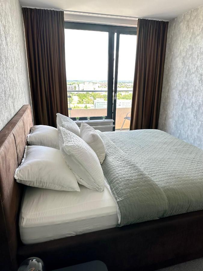 Apartment Luxusny Na 21 Poschodi S Parkovanim Zadarmo Ba