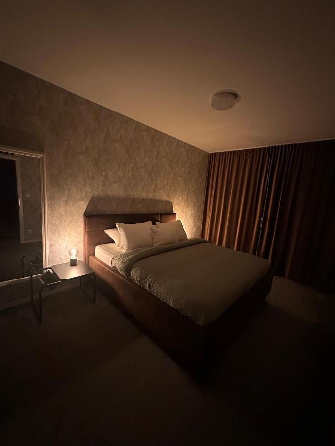 Luxusny Na 21 Poschodi S Parkovanim Zadarmo Ba * Bratislava