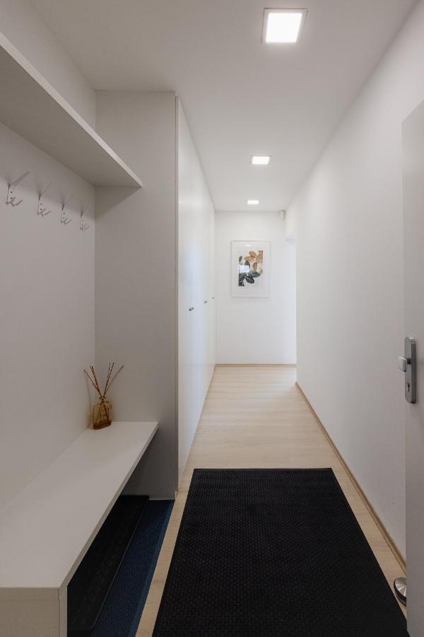 Apartment Downtown Retreat