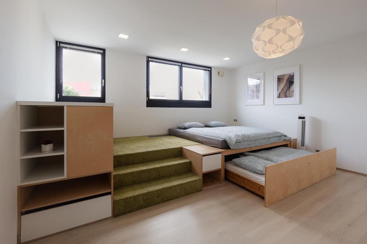 Downtown Retreat Apartment Pressburg