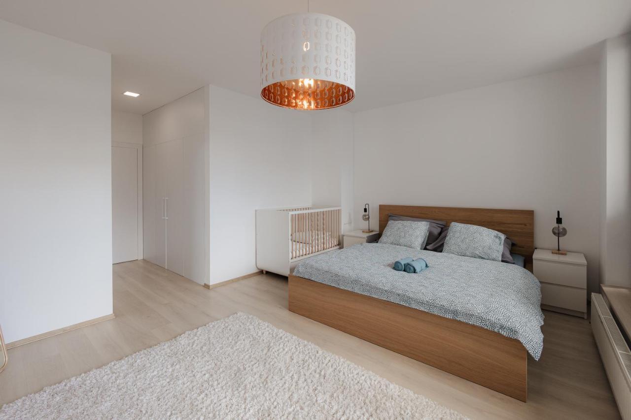 Downtown Retreat * Pressburg