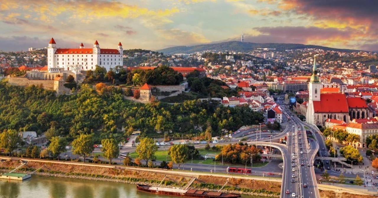 Downtown Retreat Pressburg