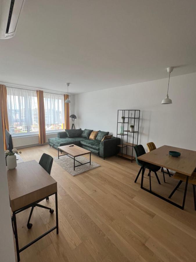 New Downtown Couple Minute From The Old Town * Bratislava