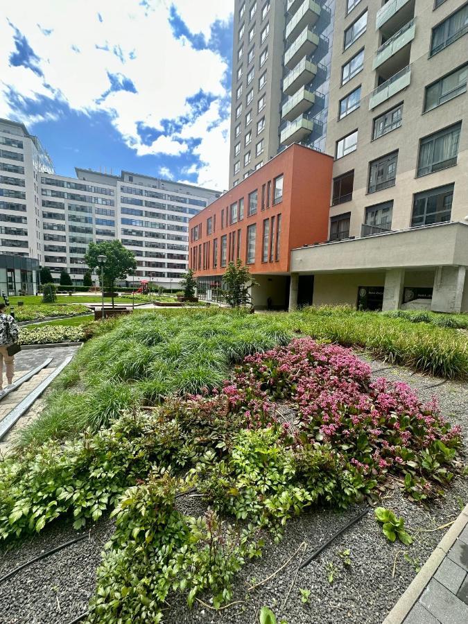 Appartamento Luxusny Na 21 Poschodi S Parkovanim Zadarmo Ba Bratislava