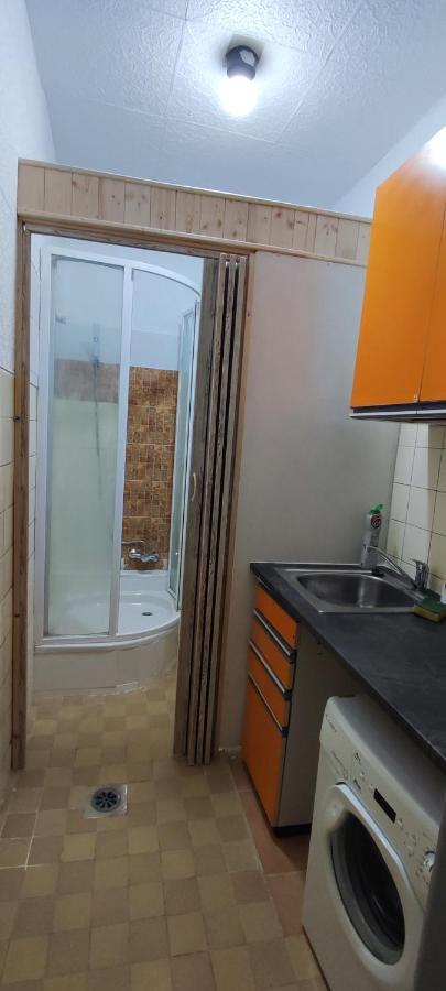 Privat In Old Family House Homestay Bratislava