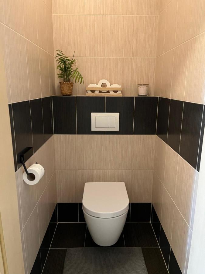 Modern 2 Apt With Free Parking And Wi-fi, Self Check-in Bratislava