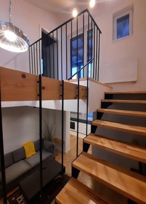 Buda-city House
