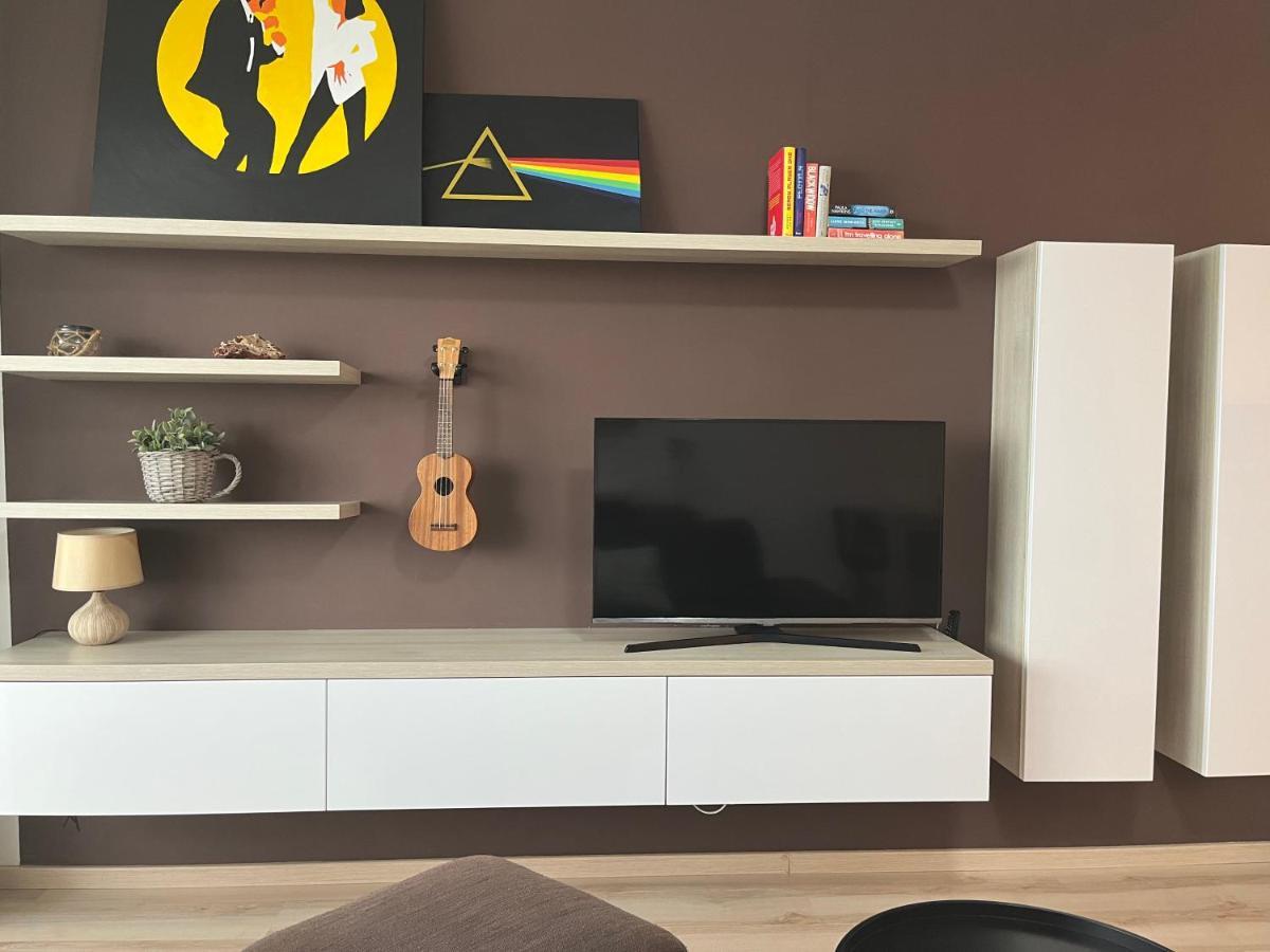 Modern 2 Apt With Free Parking And Wi-fi, Self Check-in Bratislava