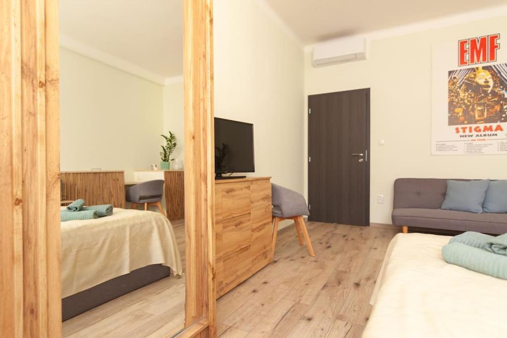 Apartment Vysoka Emf/stp *