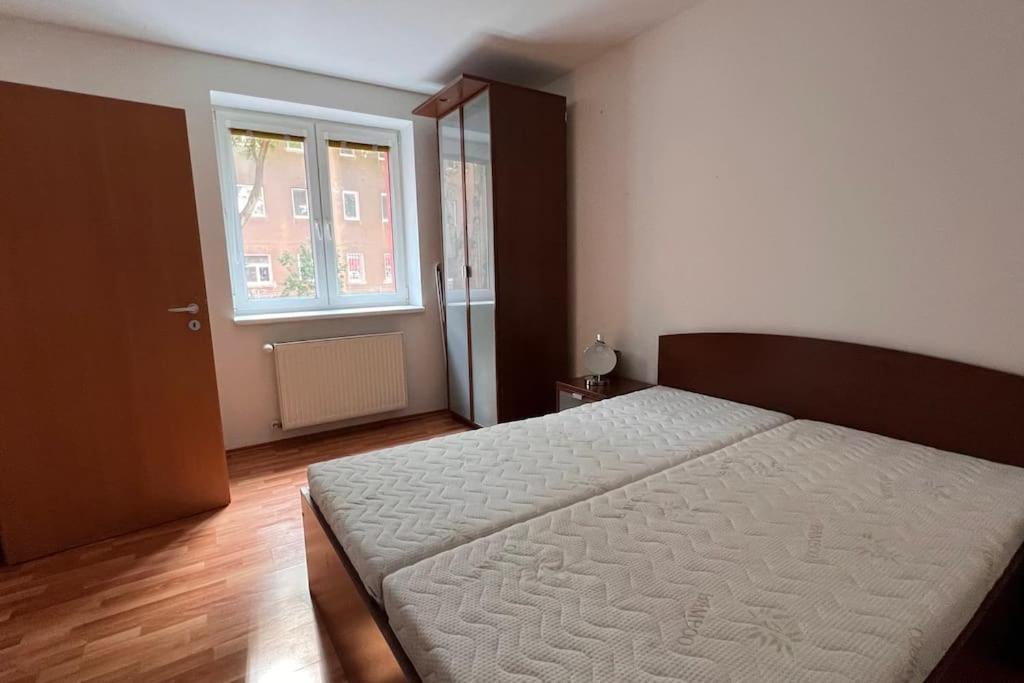 2 Apartment, Near Nivy Centrum *
