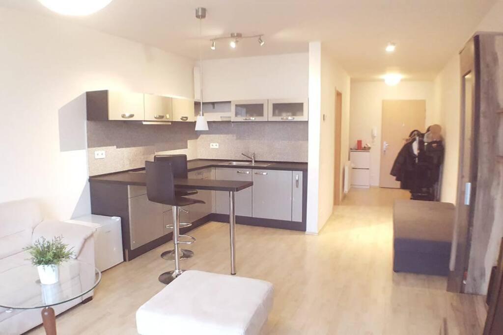 Apartment Comfy In 3 Towers *