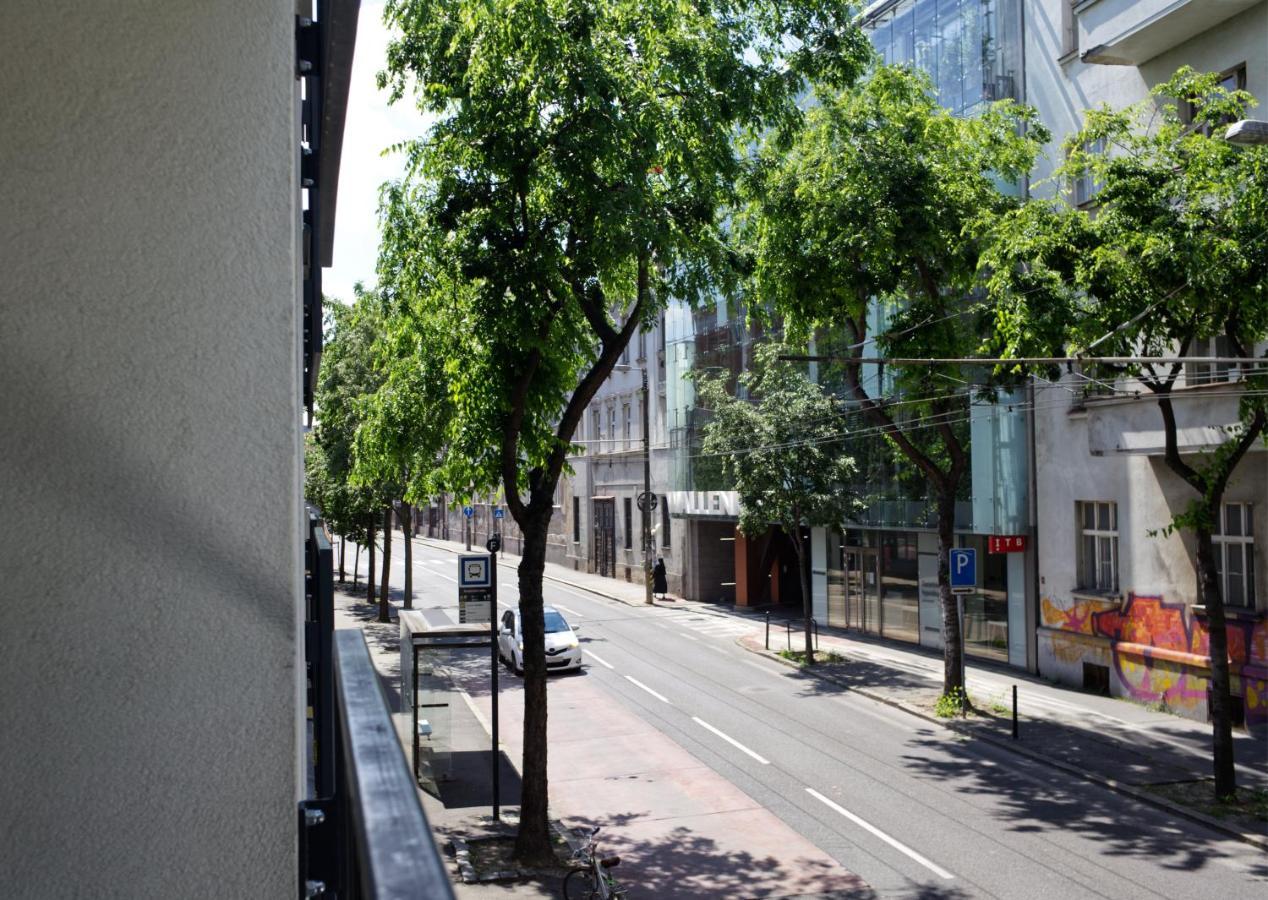 Old Town 1 Bdr, A/c, W/parking * Bratislava