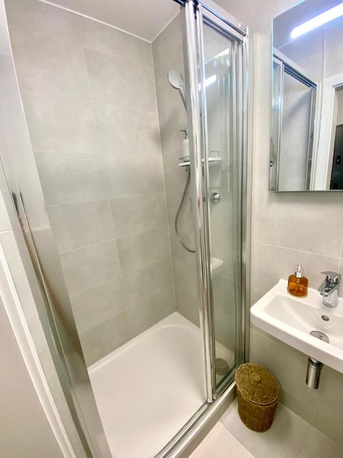 Apartmán Brand New Design Emerald - Old Town A/c *