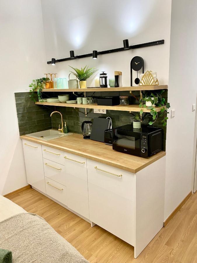 Brand New Design Emerald - Old Town A/c Apartmán *