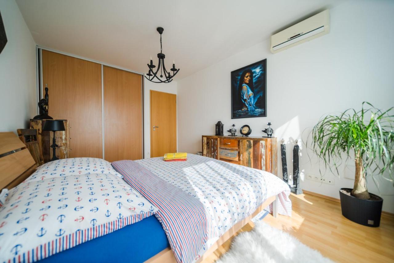 Comfy On The 20th Floor & Free Parking *