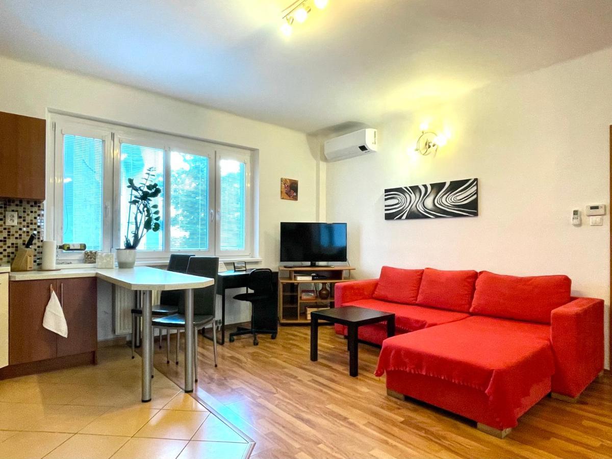 Apartment Peaceful Place In Old Town Bratislava