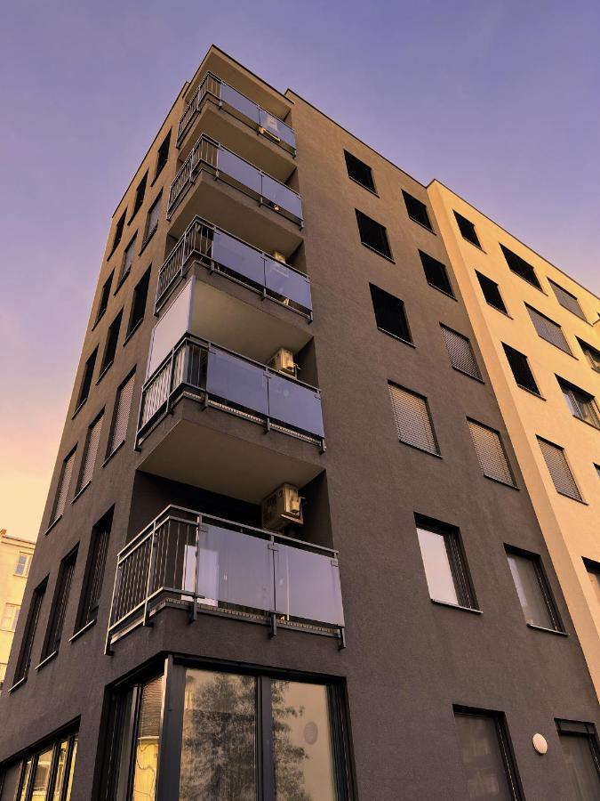 Apartment Elegant Escape I - Centre Bratislava