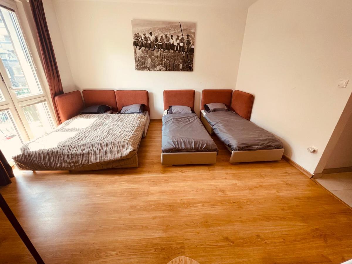 Apartment Center 2 Bedroom A/c Bratislava