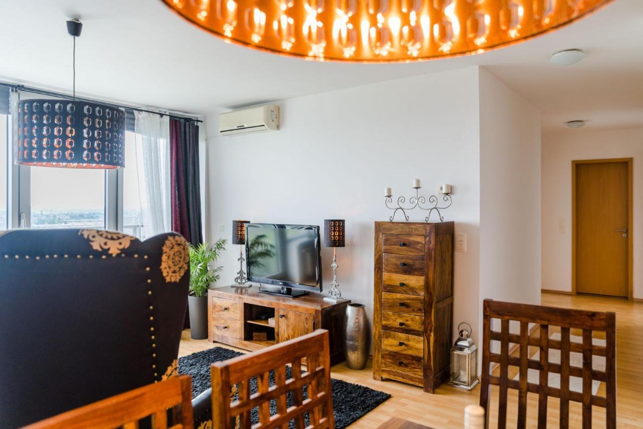 Apartment Comfy On The 20th Floor & Free Parking Bratislava