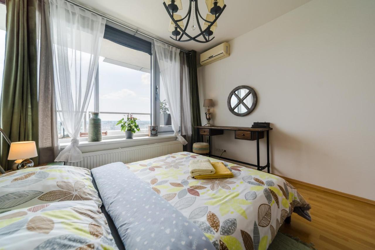 Comfy On The 20th Floor & Free Parking Apartment Bratislava