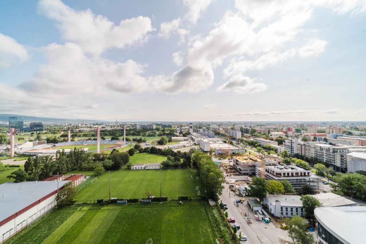 Comfy On The 20th Floor & Free Parking Apartment Bratislava