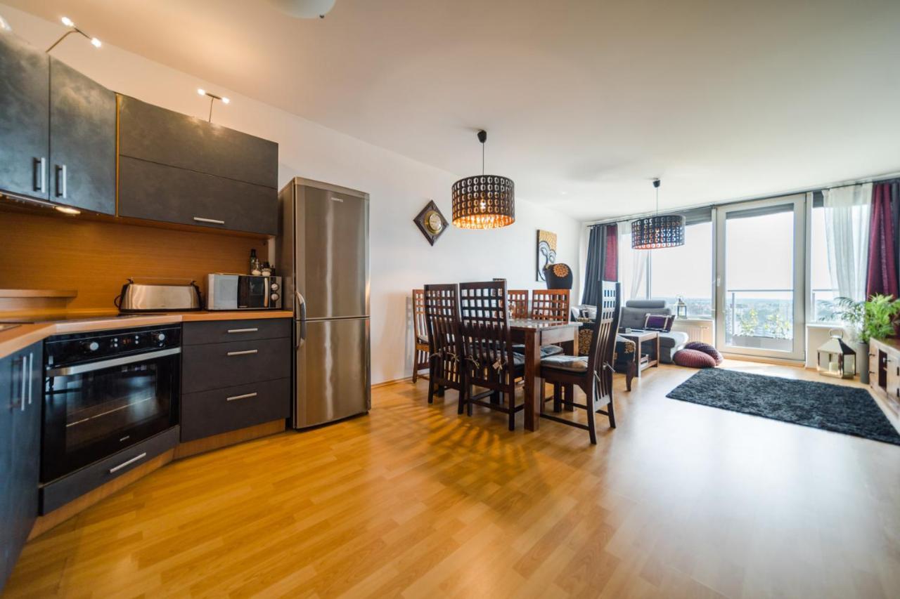 Comfy On The 20th Floor & Free Parking Bratislava