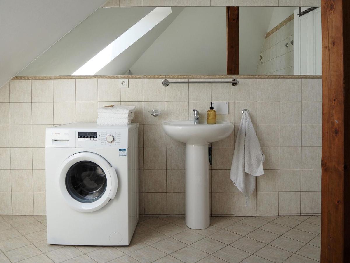 Vynimocny Apartman V Staromestskej Vile S Vyhladom Na Hrad Apartment
