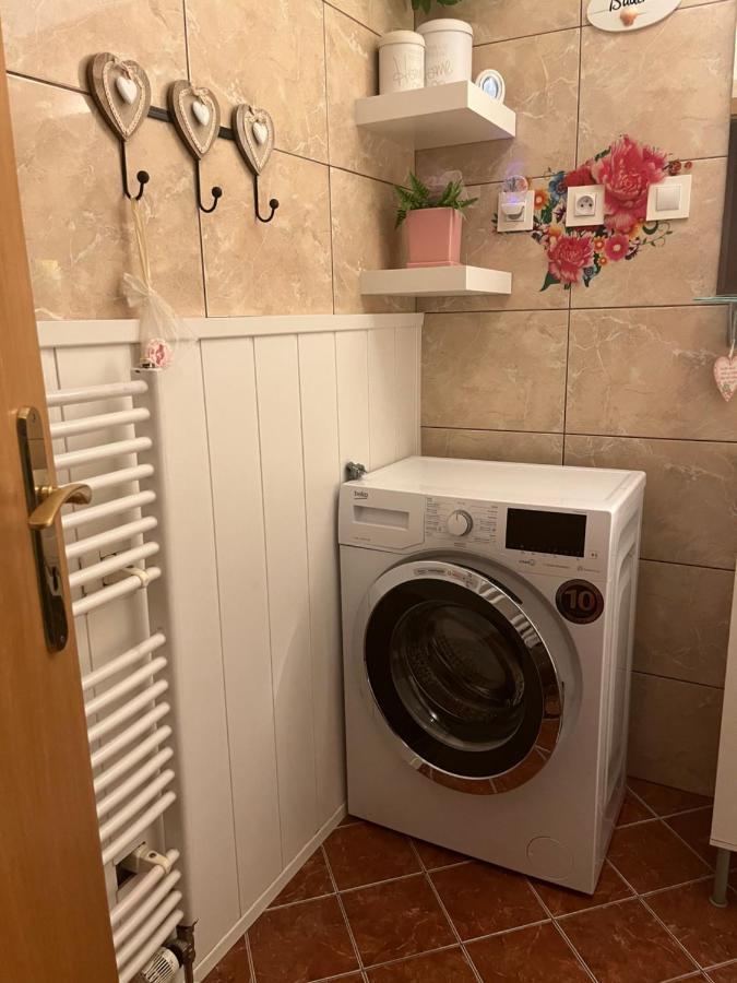 Terrace S 1 Spalnou Sofia-parking & Wifi Apartment