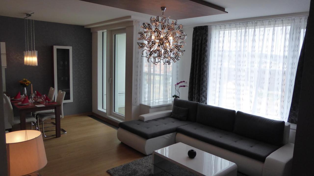 Apartment Modern With A View Of Slavin Bratislava