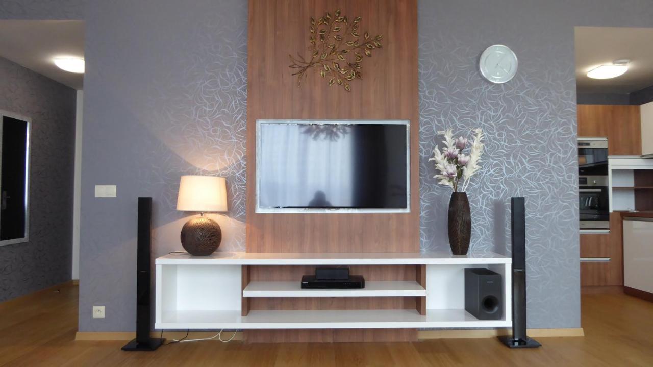 Modern With A View Of Slavin Apartment Bratislava