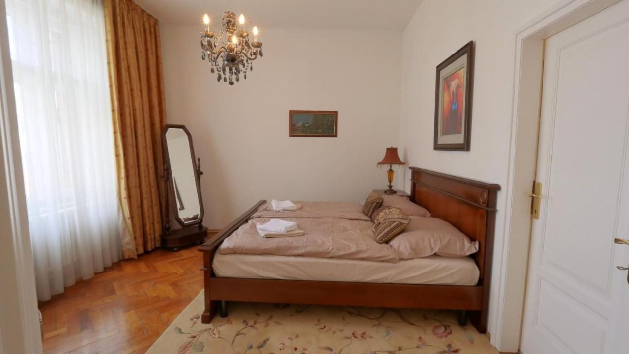Apartment Velky 3i Apartman V Centre Mesta