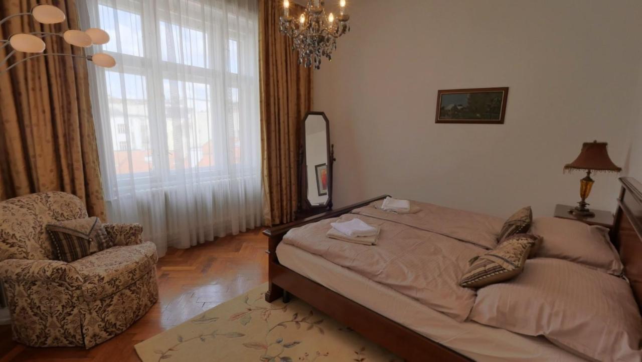 Apartment Velky 3i Apartman V Centre Mesta