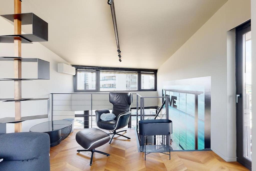 Căn hộ Stylovy Loft S Ohromnou Terasou *